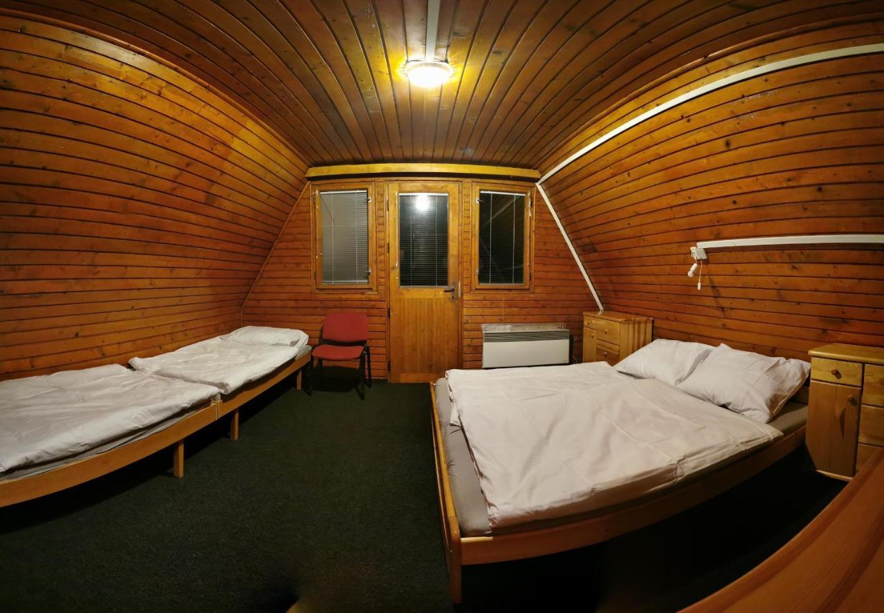 Chata Pod Majovou Muldou Demänovská Dolina Exterior foto